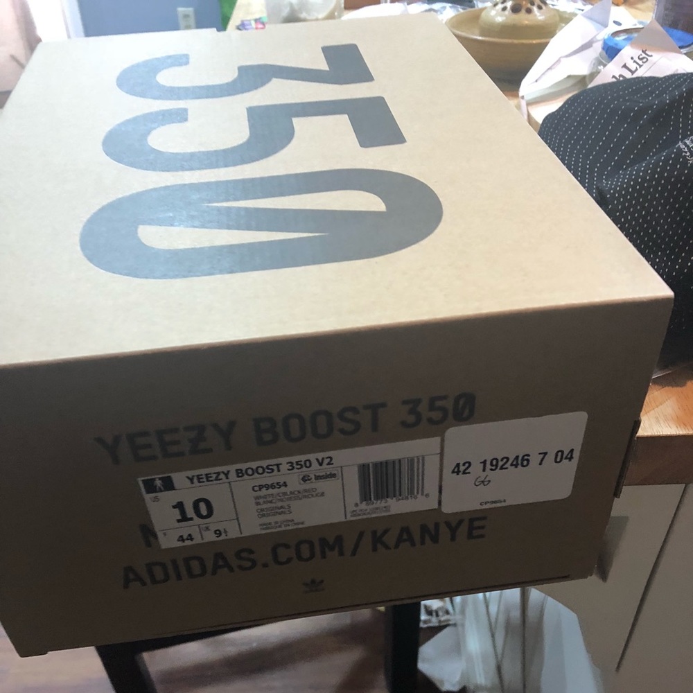 BRAND NEW,  W/ FOOTLOCKER RECIPE YEEZY ZEEBRA 350
